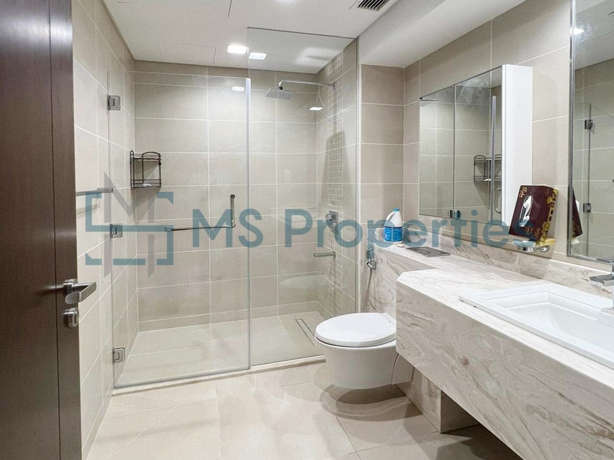 Elegant and Spacious 3BHK + Maids Room in The Pearl