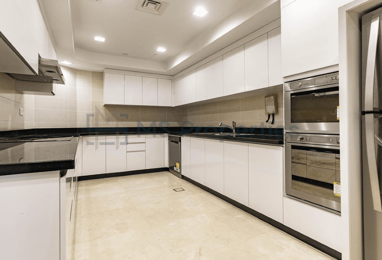 Extravagant 3BHK+Maid with Amazing Balcony