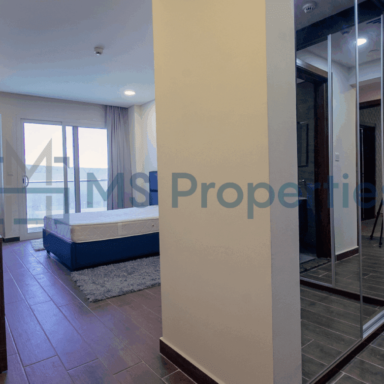 Modern Layout 2BR Apartment with Balcony