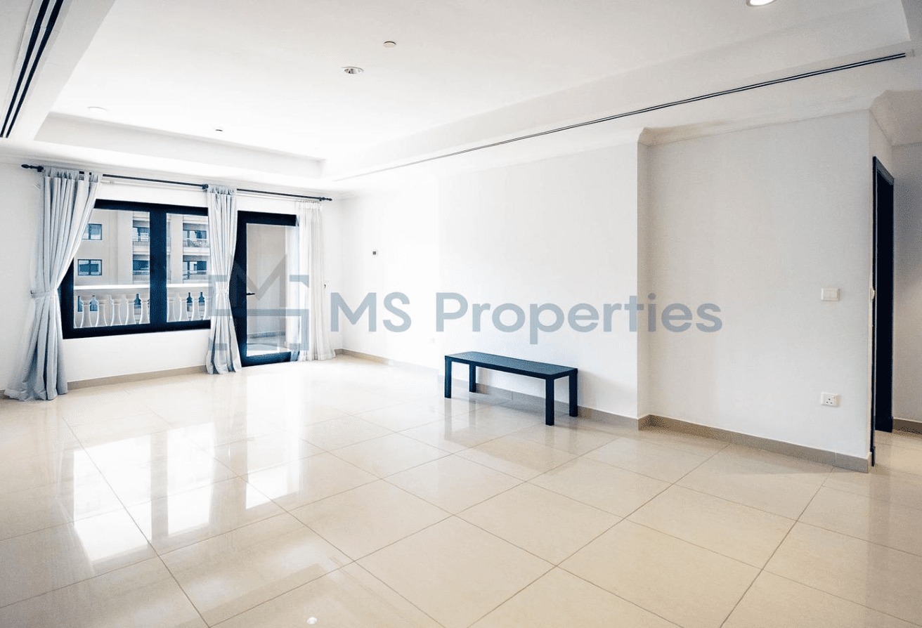Spacious 1BHK Apartment with Balcony in The Pearl