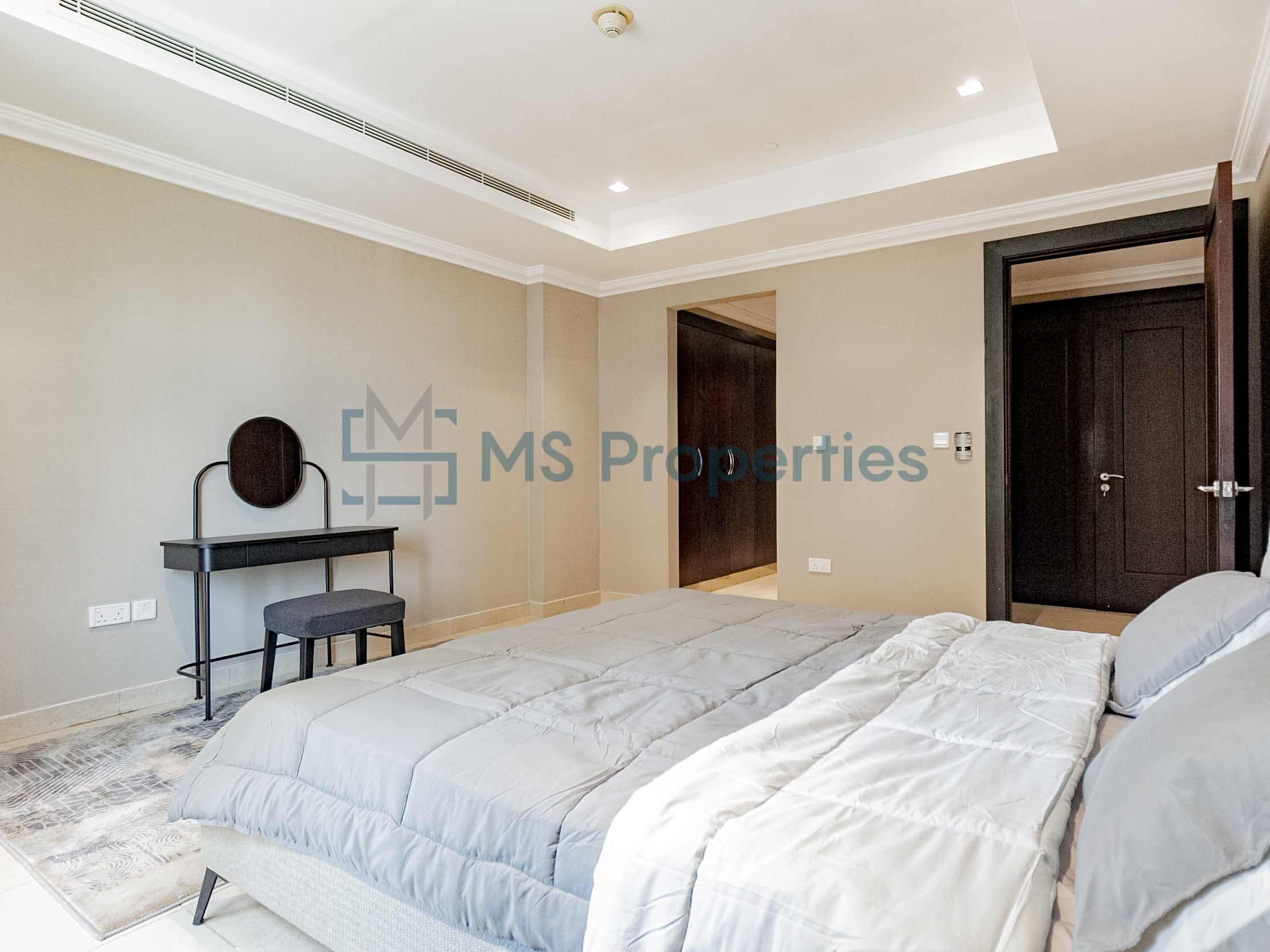 Amazing Deal 1BHK Flat With Amazing View Balcony