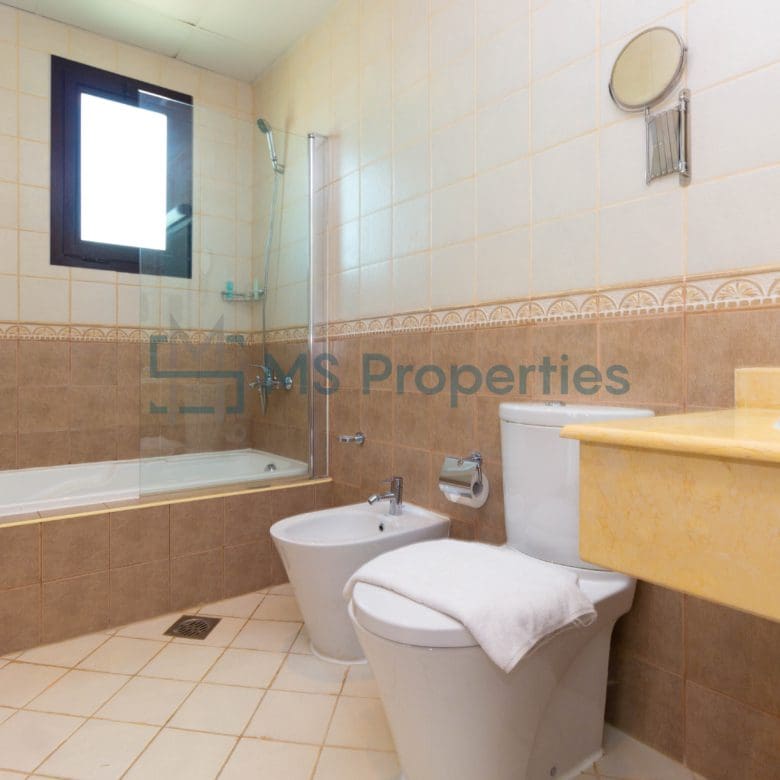 Large Space 2BR Apartment in Sedra Residences
