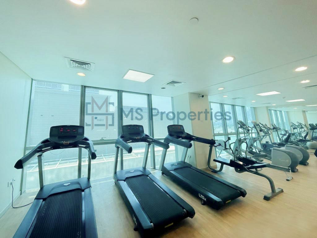 Sophisticated 2BR Apartment with Stunning View