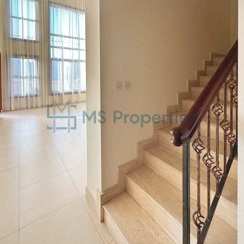 Spacious 4BR + Maid’s Townhouse the Prime location of The Pearl