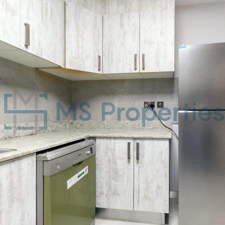 Beautiful 2BHK Apartment +Bills Included