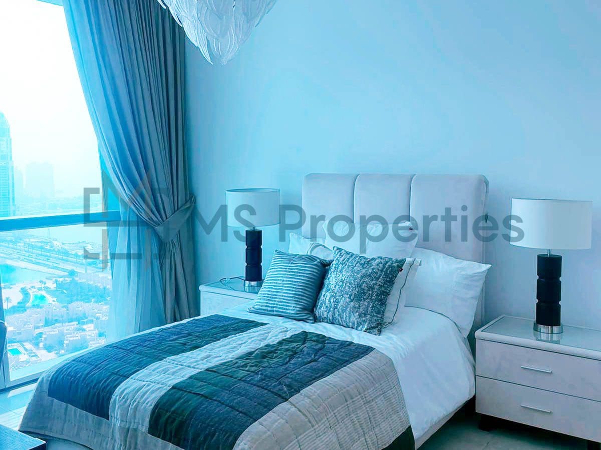 Sophisticated 2BR Apartment with Stunning View