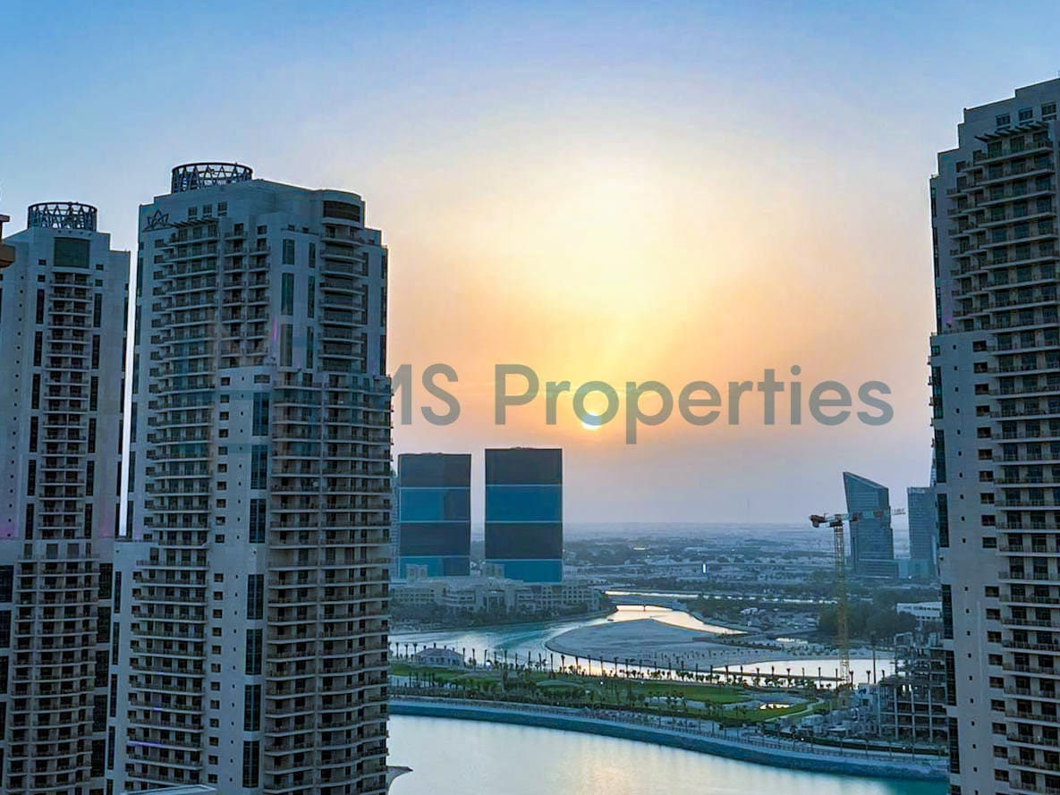 Luxurious 2BHK Apartment in the Heart of The Pearl