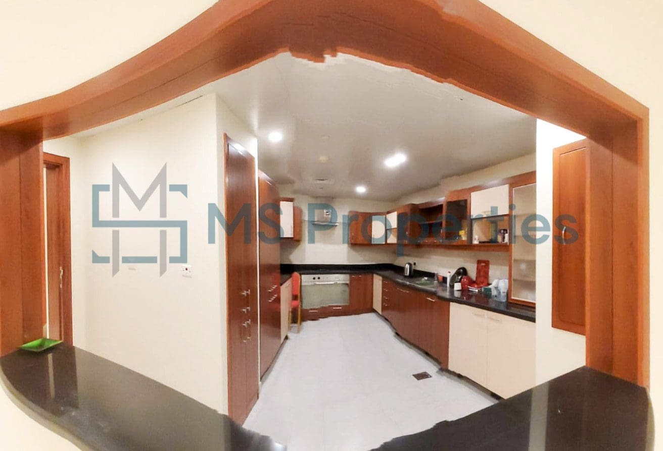 Huge 2BHK Apartments with Amazing View Balcony
