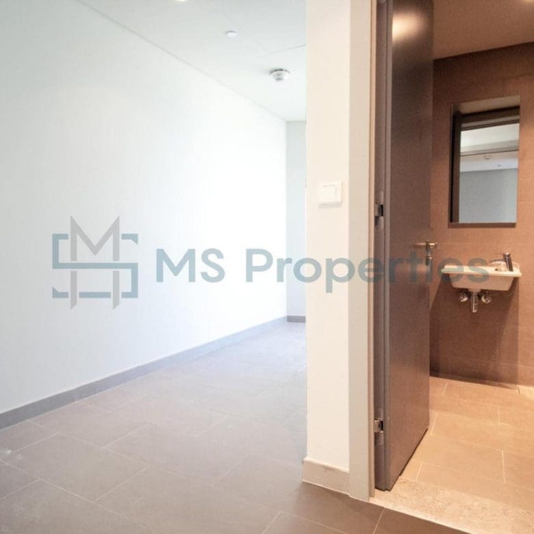 Exceptional Unit 3BHK + Maid Duplex in Seef Lusail