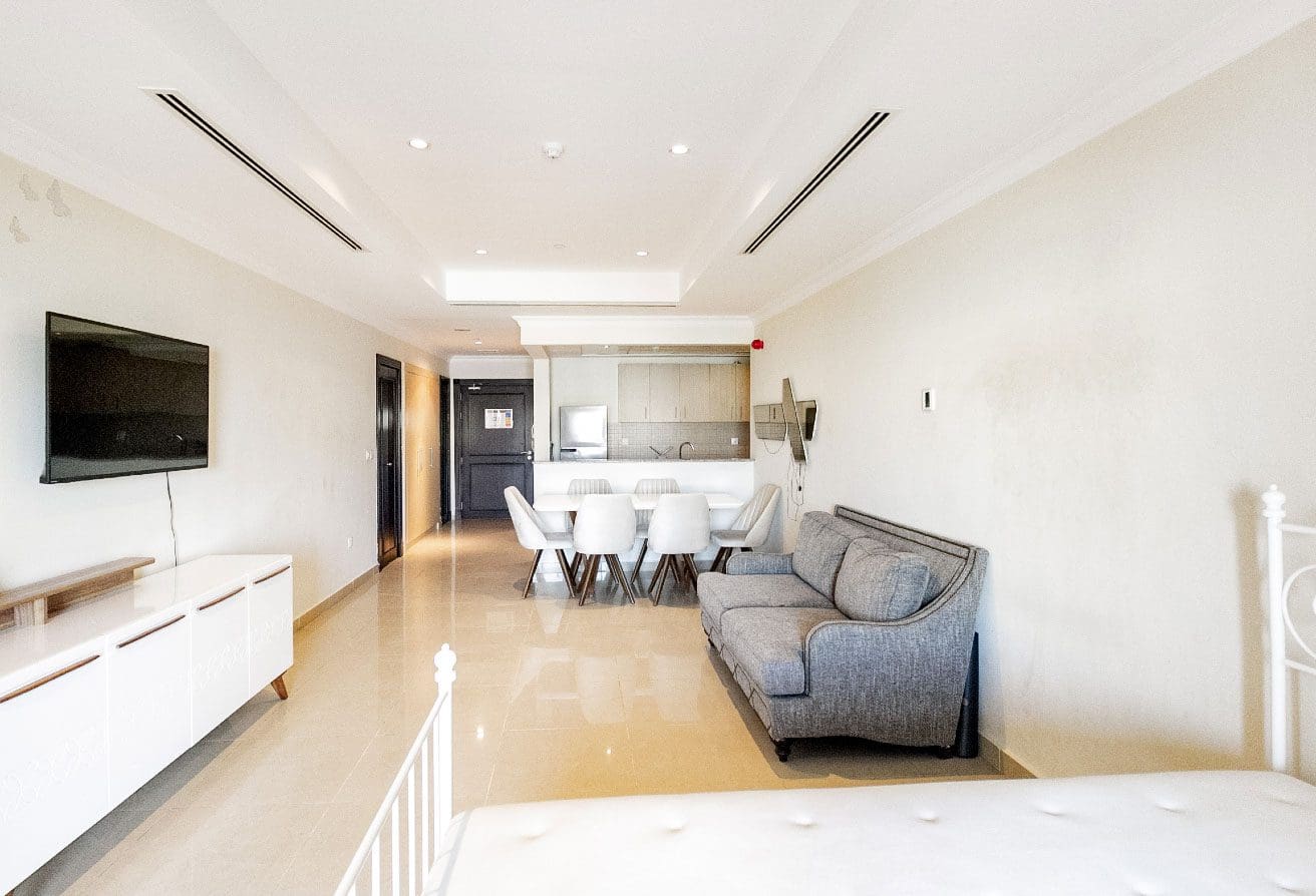 Cozy and Stylish Studio Flat with Amawing View