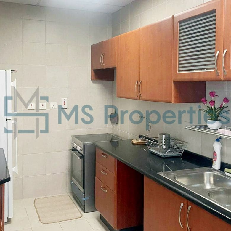 Sophisticated 2BR Apartment with Stunning View