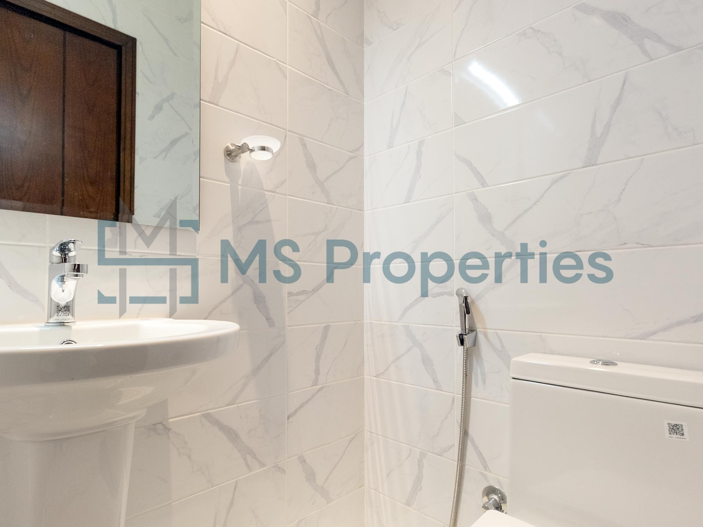 Contemporary 2BR Apartment | Move-In Today