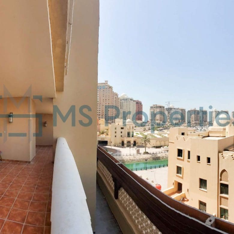 Huge 2BHK Apartments with Amazing View Balcony