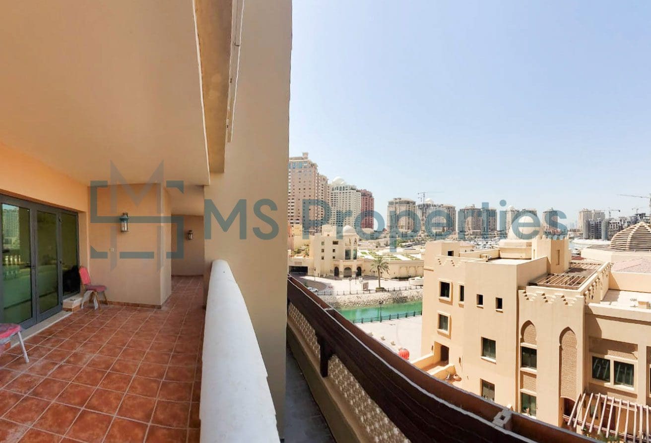 Huge 2BHK Apartments with Amazing View Balcony