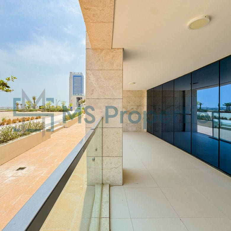 Luxurious 2Bedroom Townhouse | Sea View Balcony for Sale