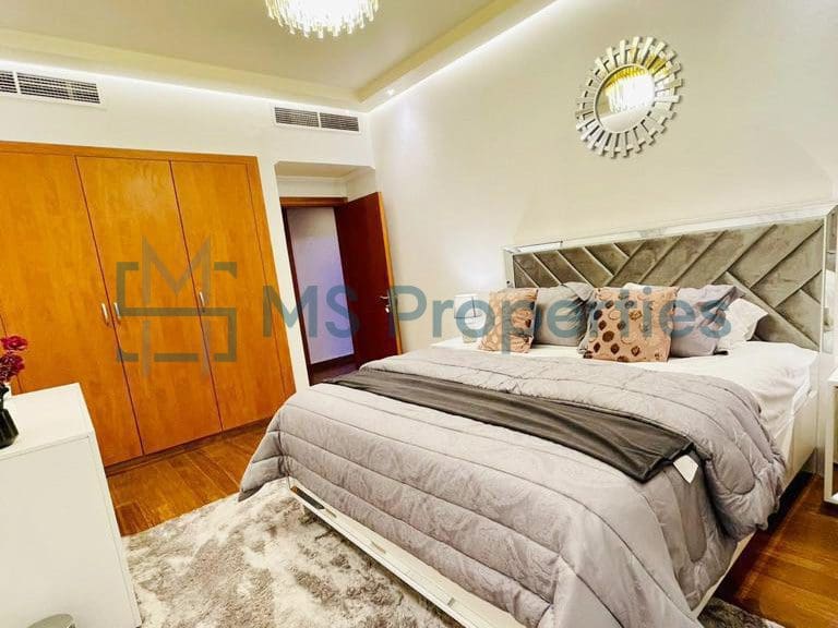 Luxurious 4-Bedroom Flats in Porto Arabia for Sale