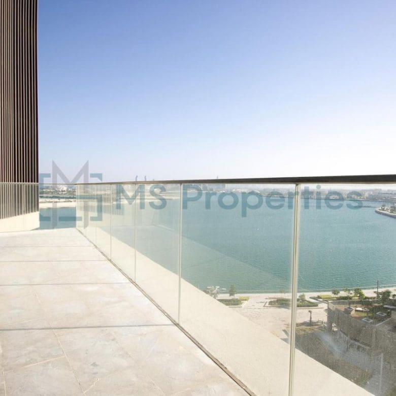 Luxurious and Stunning 3BHK Duplex in Seef Lusail