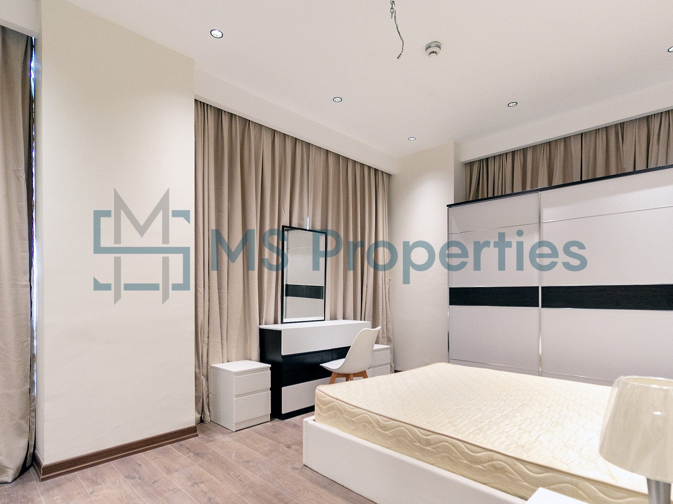 Beautiful 2BHK Apartment +Bills Included
