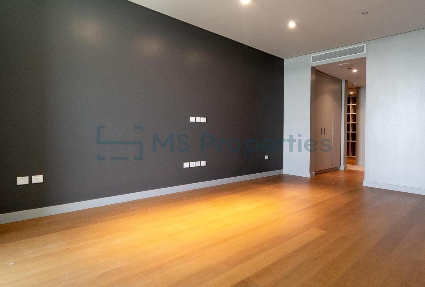 Prestige Living 3BR + Maid in Seef Tower Lusail