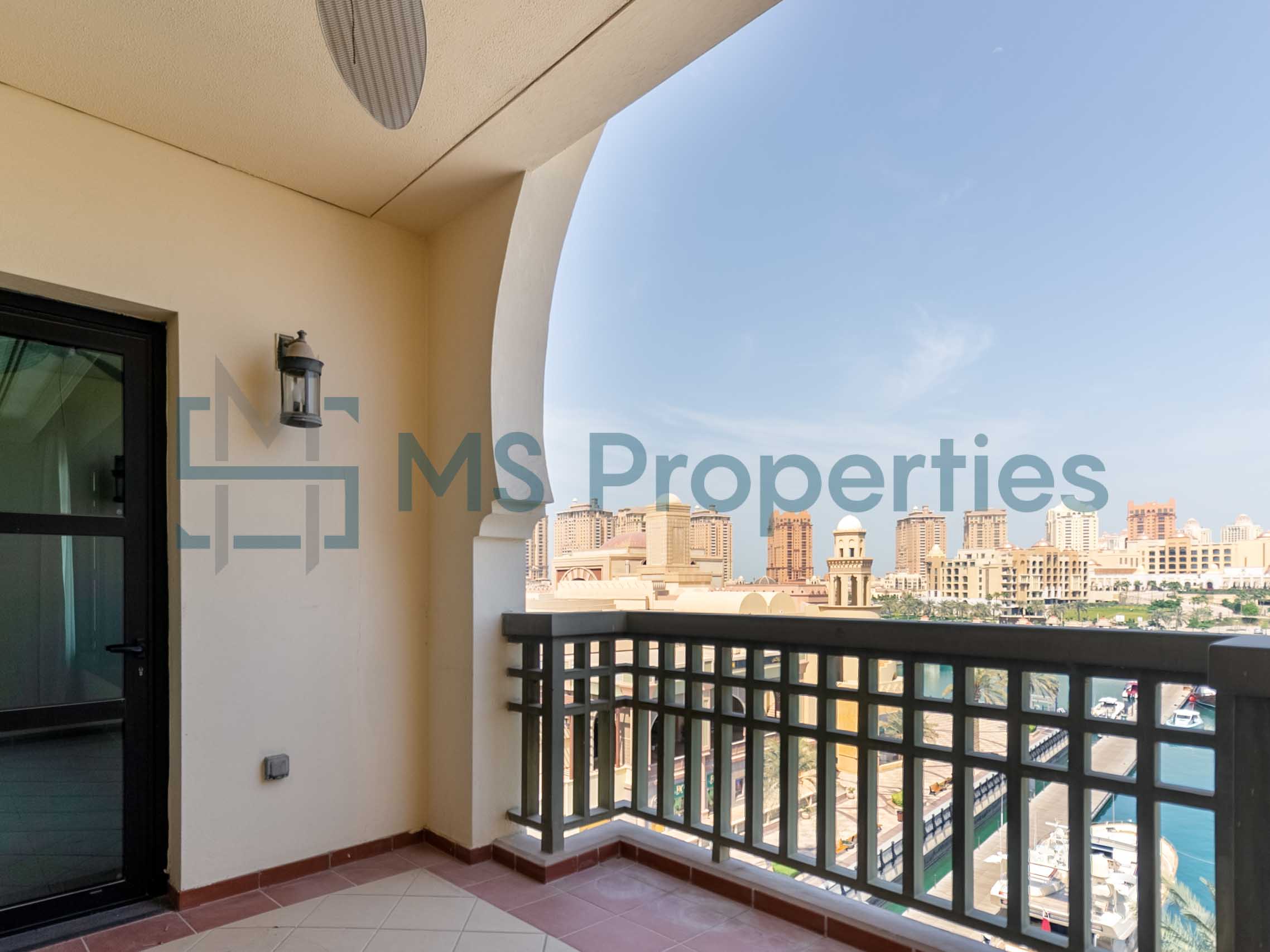 Ready To Move-In | 1BR Townhouse with Marina View