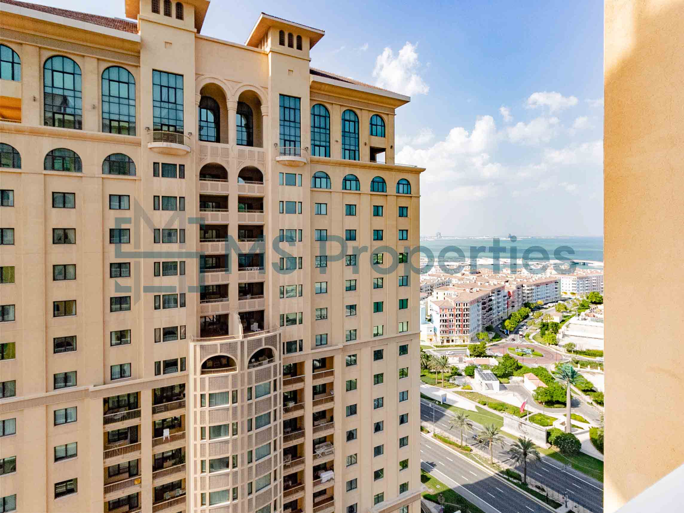 Spacious and Stunning 2Bedroom Flats in The Pearl