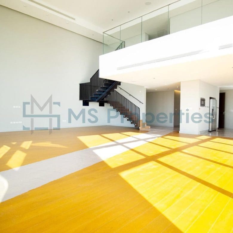 Luxurious and Stunning 3BHK Duplex in Seef Lusail