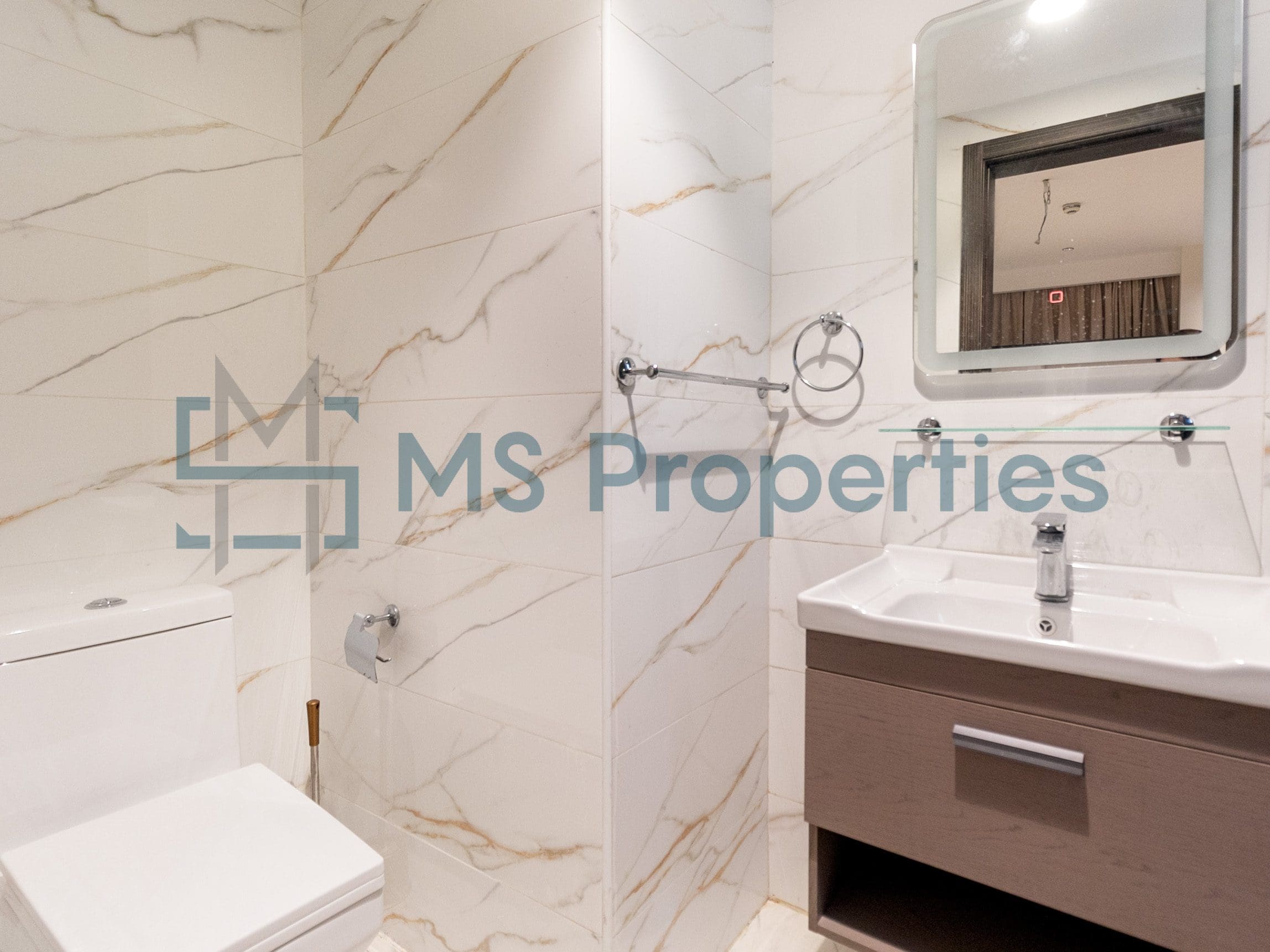 Beautiful 2BHK Apartment +Bills Included