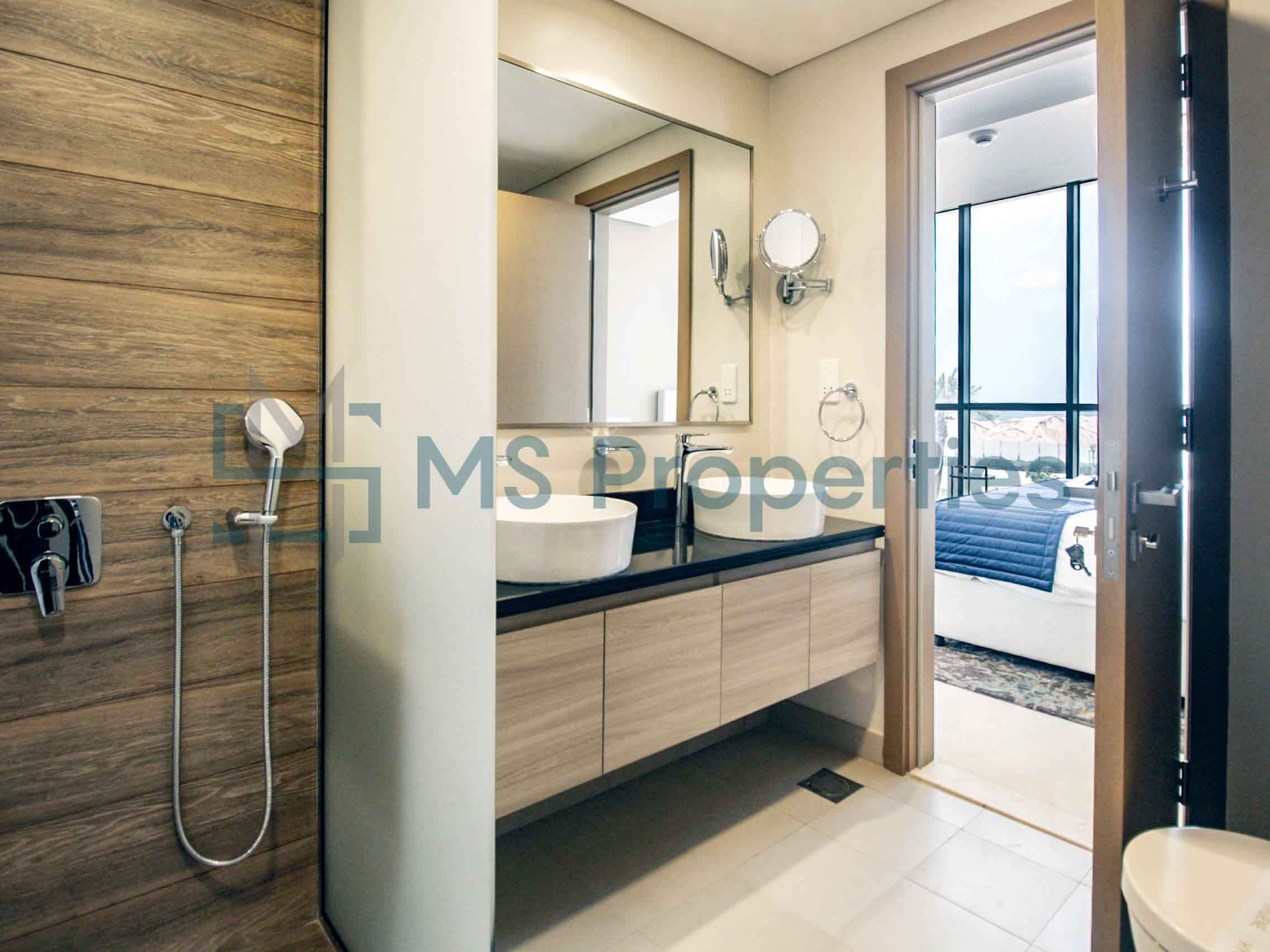 Luxurious 2Bedroom Townhouse | Sea View Balcony for Sale