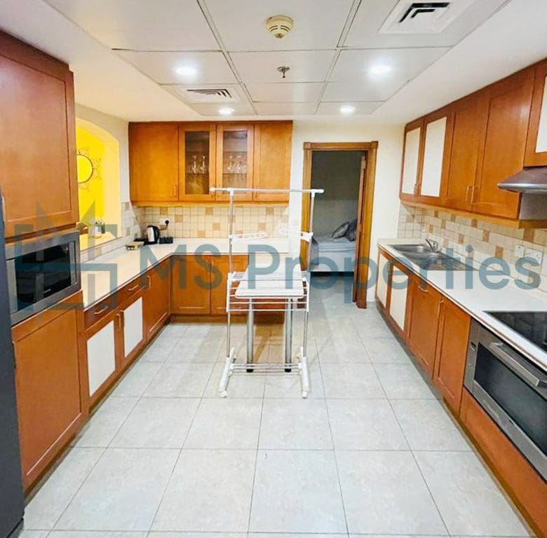 Luxurious 4-Bedroom Flats in Porto Arabia for Sale