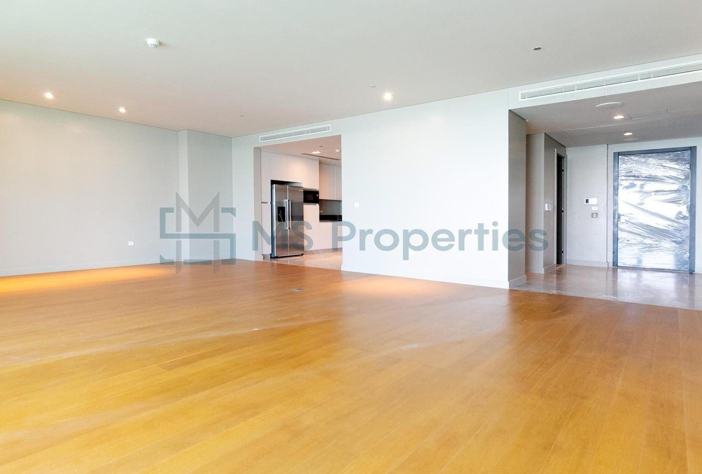 Prestige Living 3BR + Maid in Seef Tower Lusail