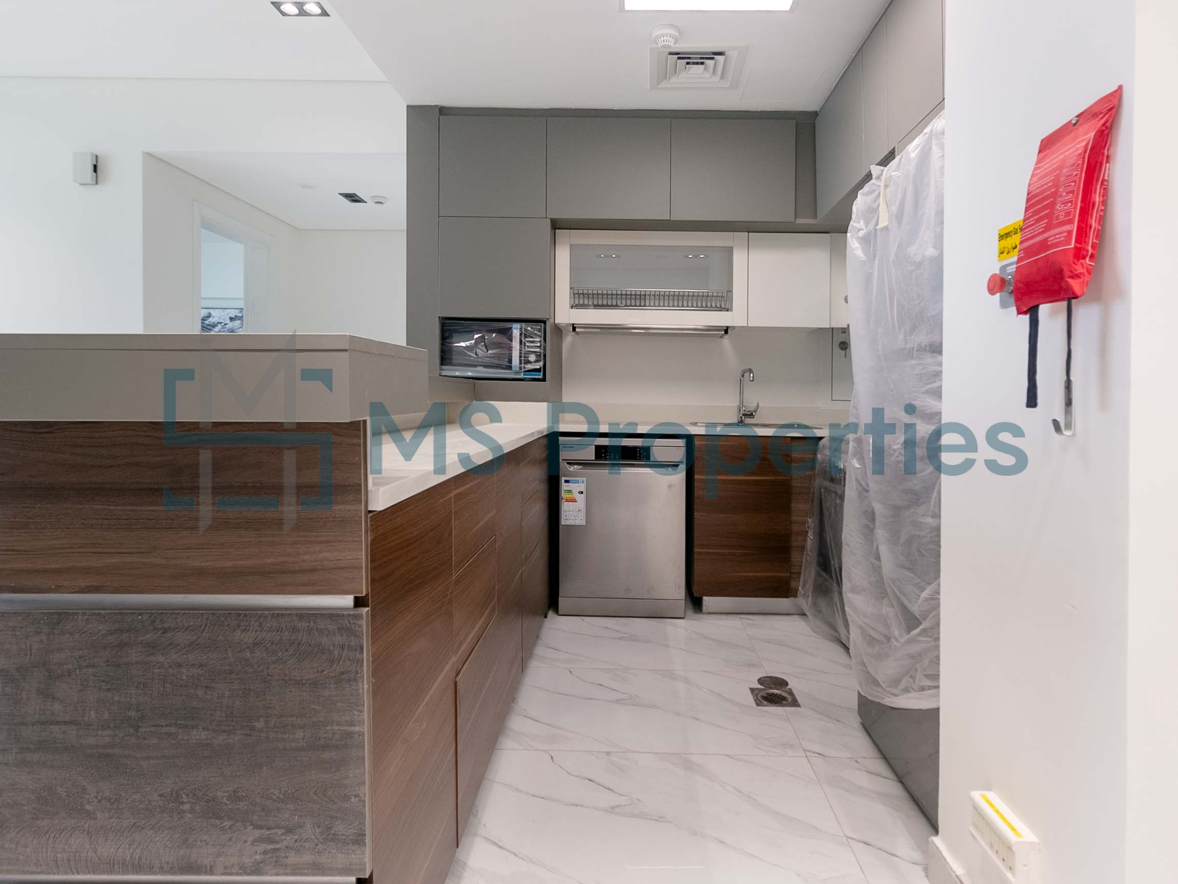 Premium 1BR Apartment | Stunning View in Lusail