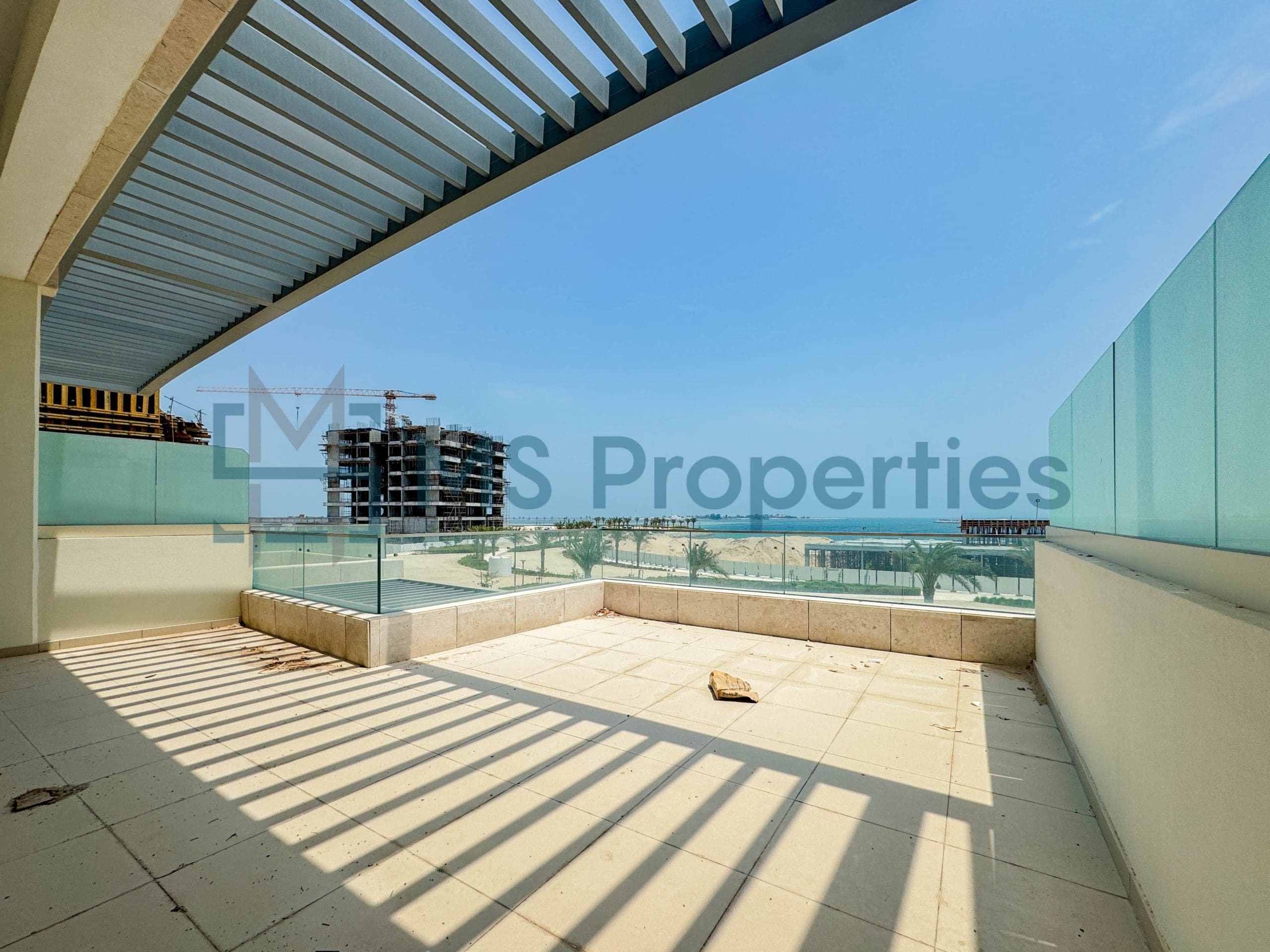 Luxurious 2Bedroom Townhouse | Sea View Balcony for Sale