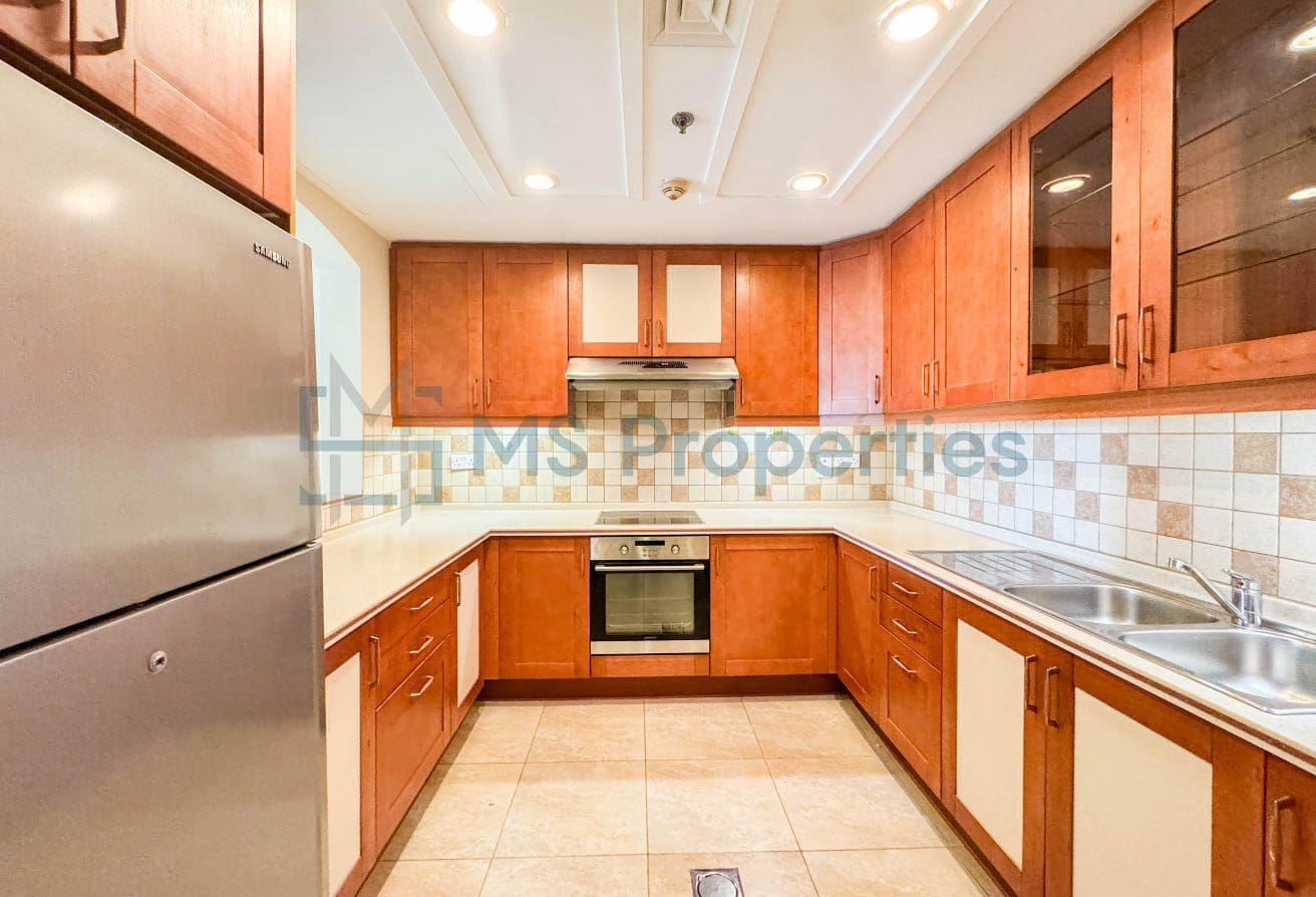 Spacious 1BHK in The Pearl with Great View Balcony