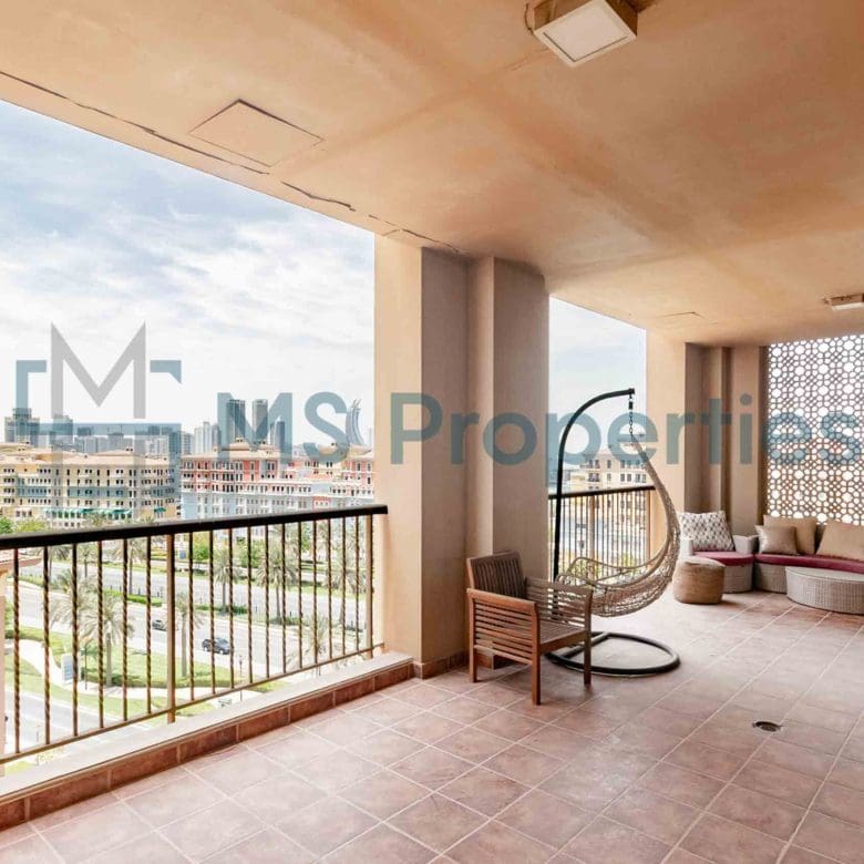 Cozy and Stunning 1BHK Flat For Sale in The Pearl