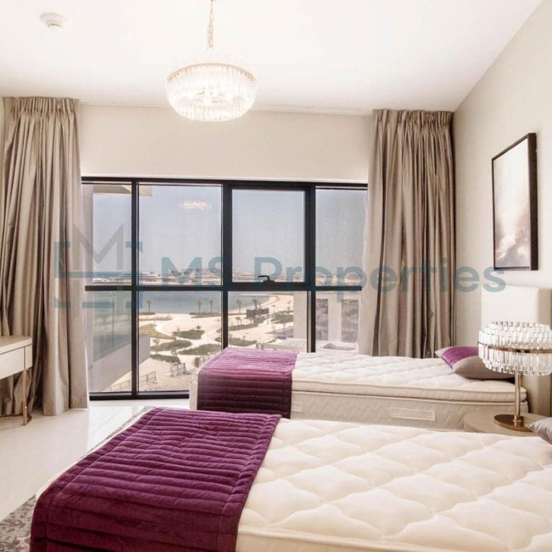 Prime Location | 2BHK Flat with Sea View Balcony