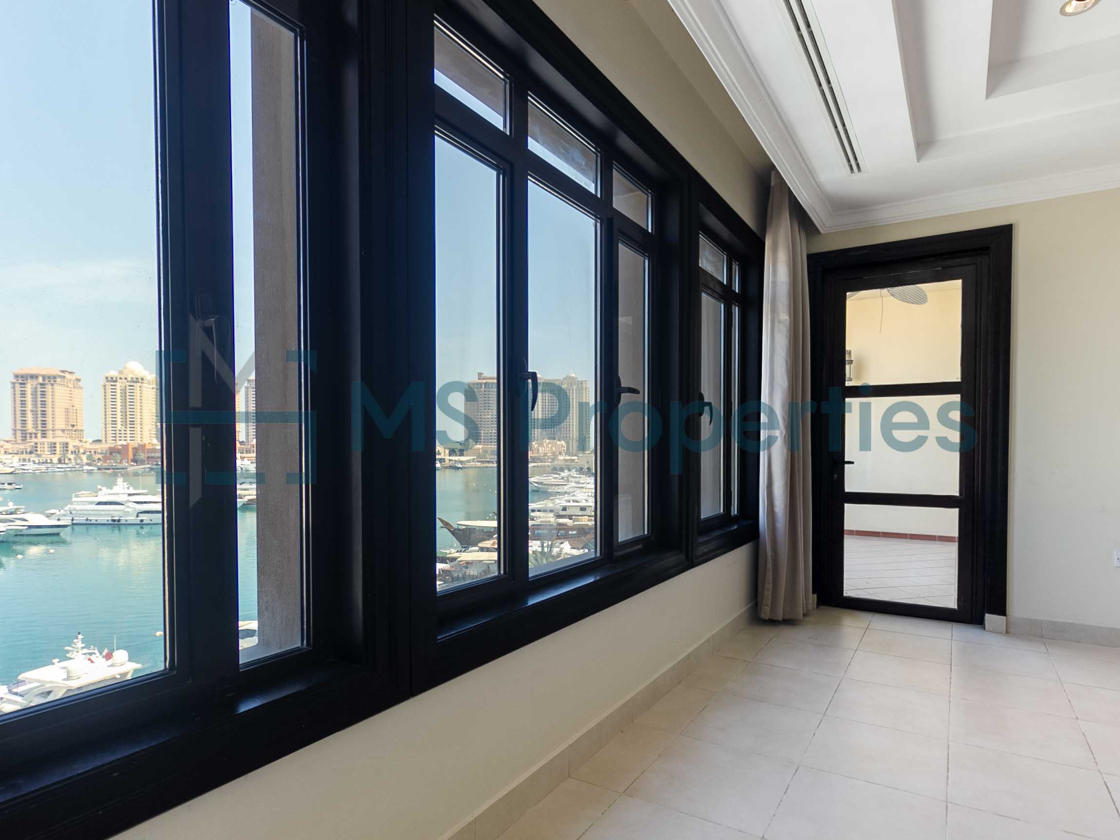 Ready To Move-In | 1BR Townhouse with Marina View