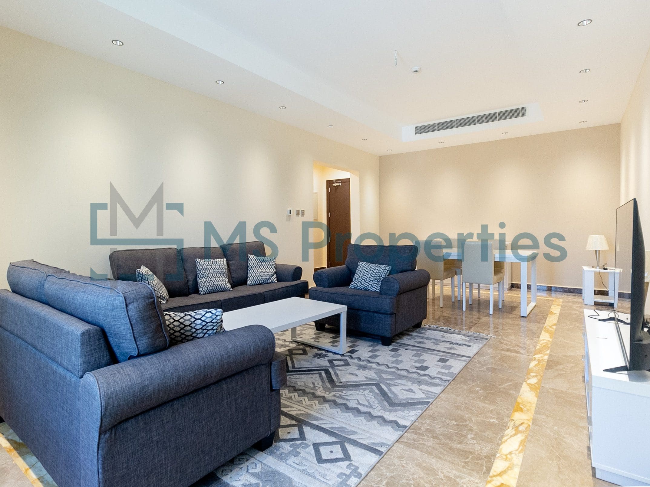 Beautiful 2BHK Apartment +Bills Included