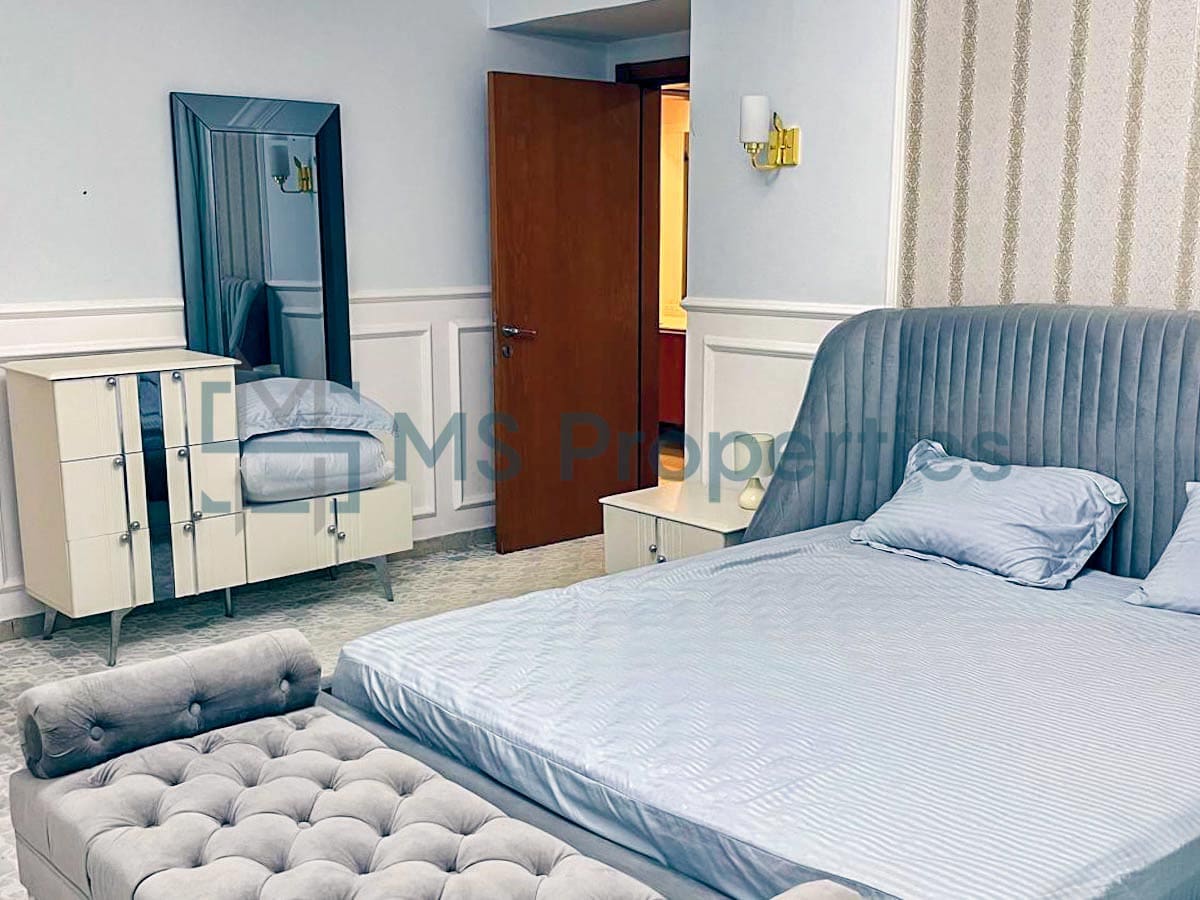 Luxurious 2BHK Apartment in the Heart of The Pearl