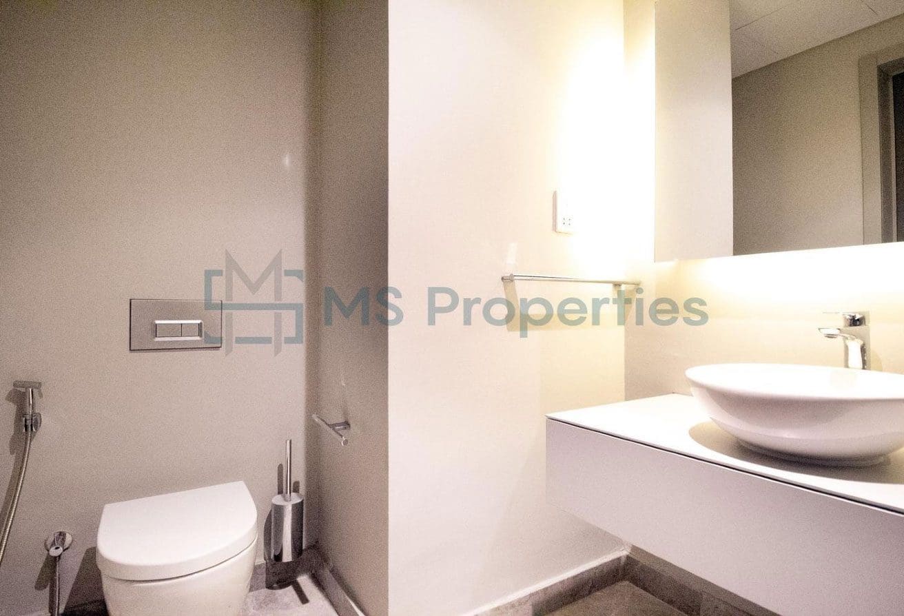 Luxurious and Stunning 3BHK Duplex in Seef Lusail