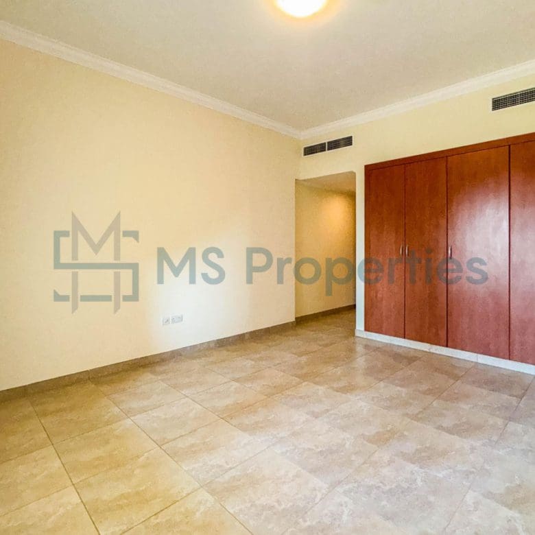 Spacious 1BHK in The Pearl with Great View Balcony