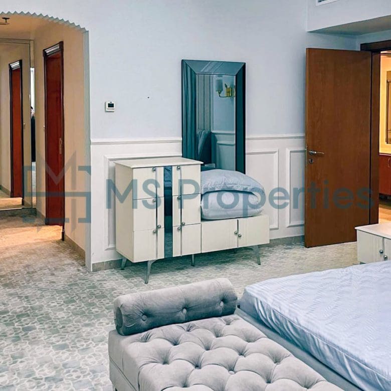 Luxurious 2BHK Apartment in the Heart of The Pearl