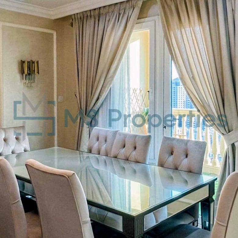 Luxurious 2BHK Apartment in the Heart of The Pearl