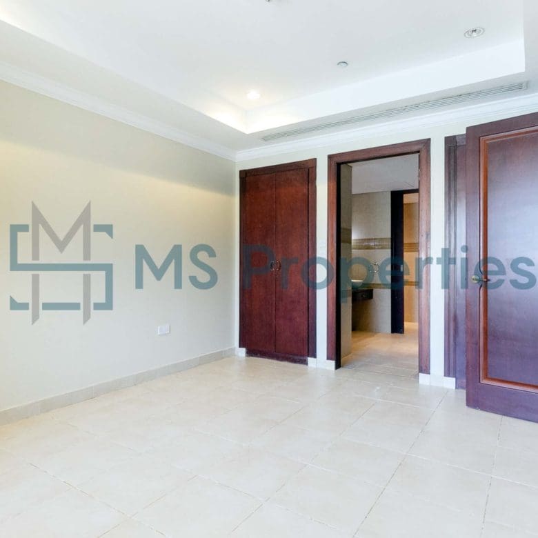 Ready To Move-In | 1BR Townhouse with Marina View