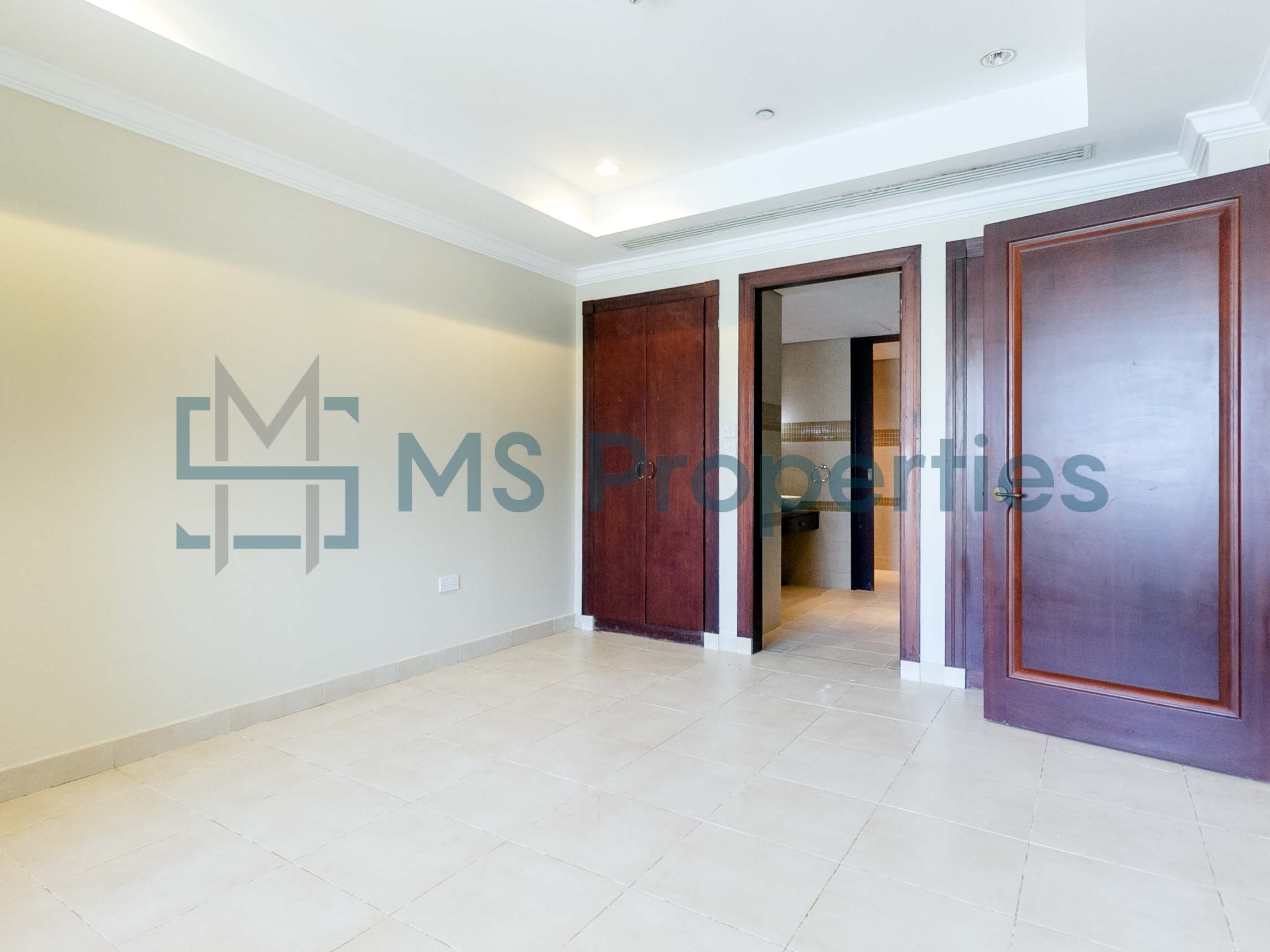 Ready To Move-In | 1BR Townhouse with Marina View