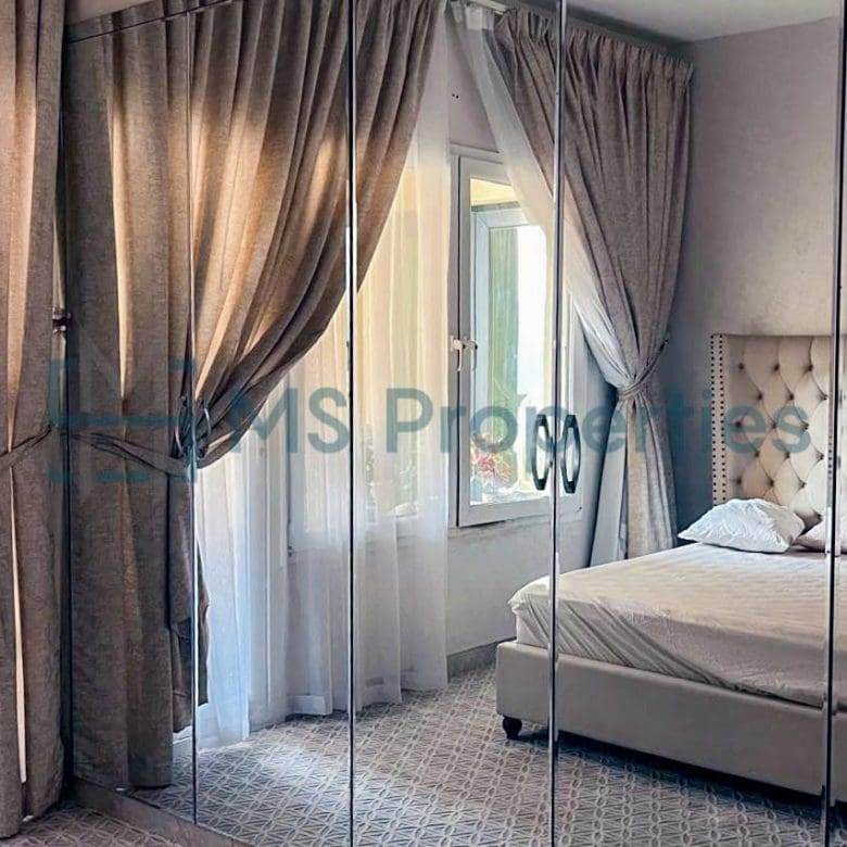 Luxurious 2BHK Apartment in the Heart of The Pearl