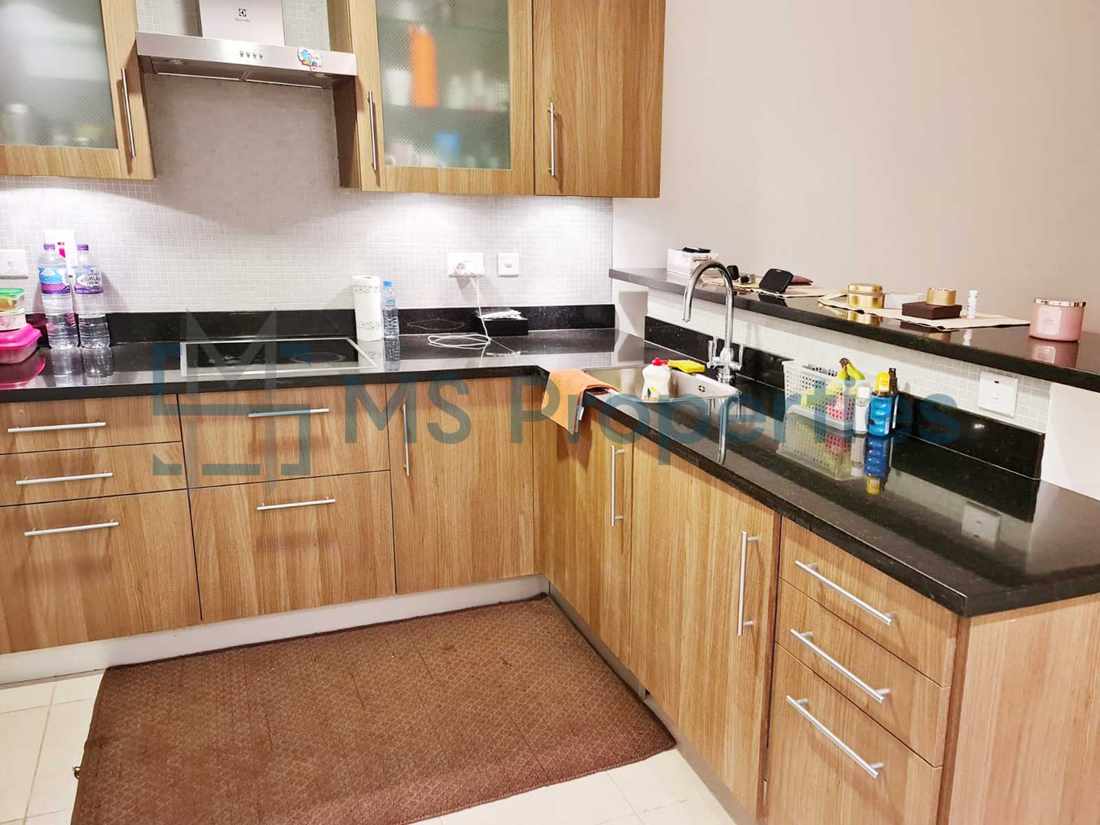 Amazing Studio Flat in The Pearl with Title Deed