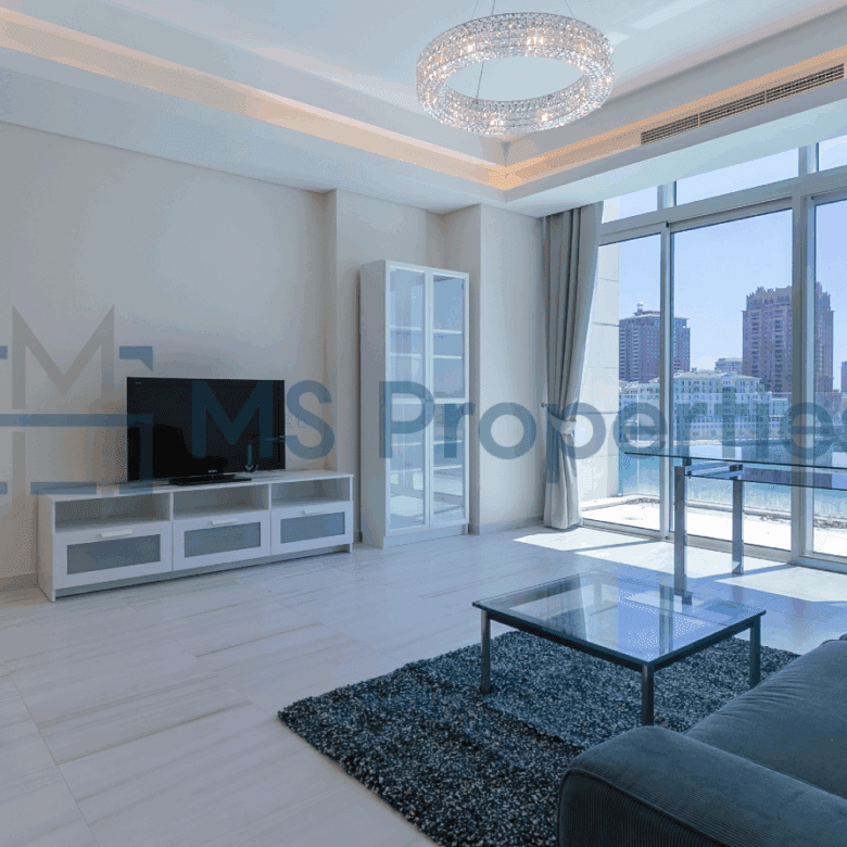 1BR Apartment Sea View Balcony +Bills Included