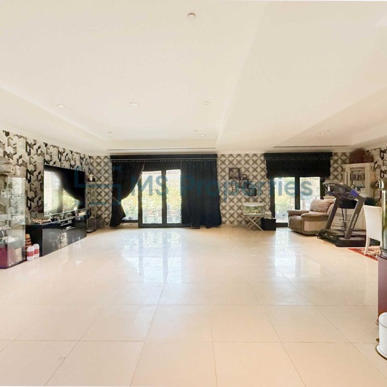 Amazing Offer 2BR Apartment with Large Balcony