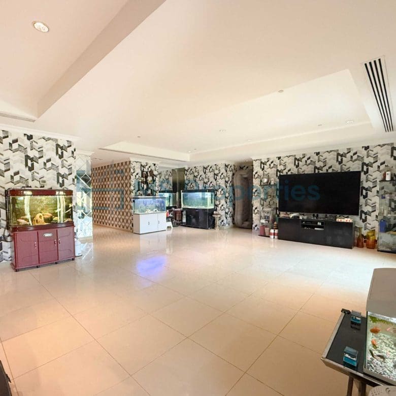 Amazing Offer 2BR Apartment with Large Balcony