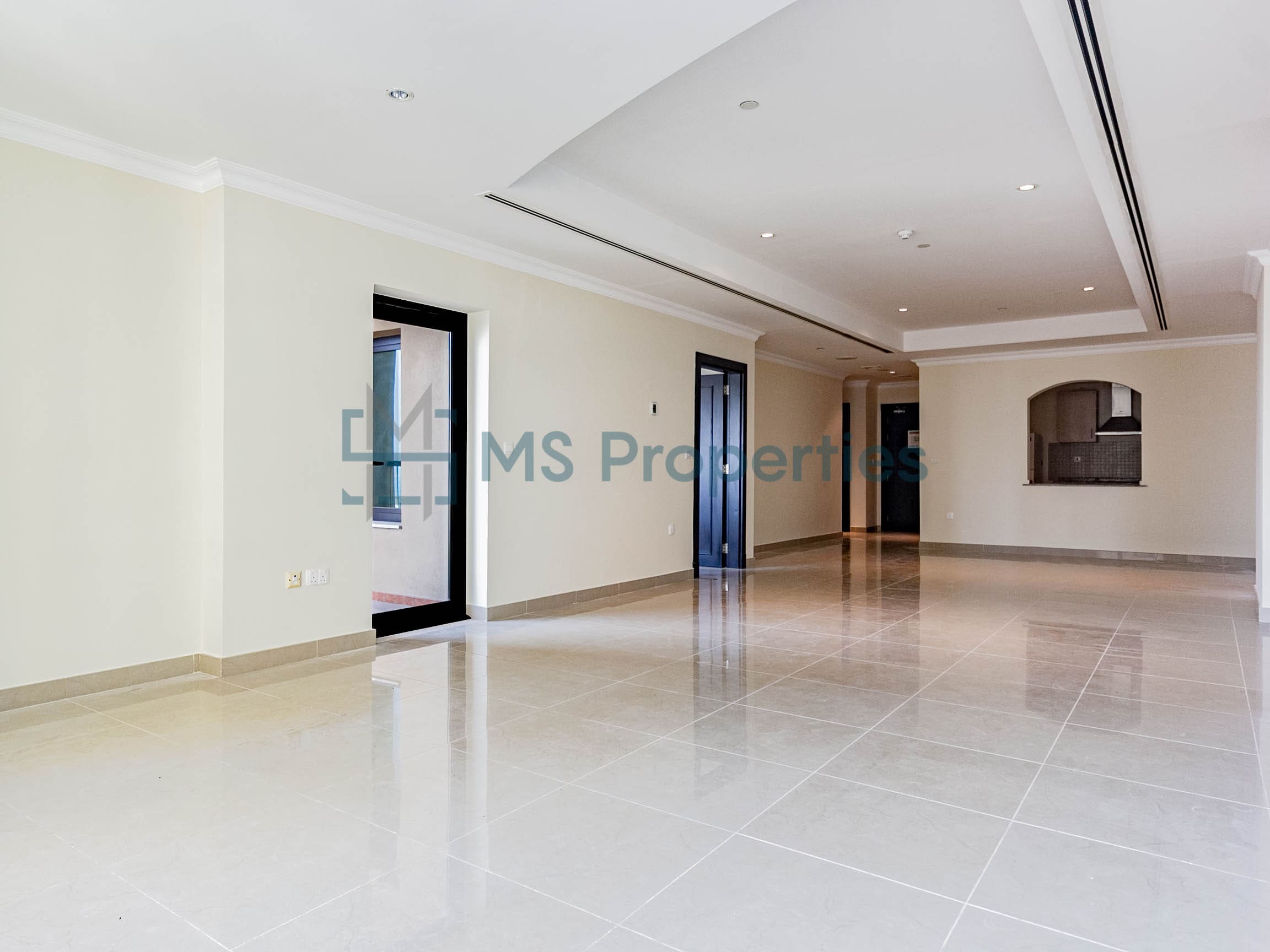 Marvelous 1BHK Apartment with Amazing Sea Balcony